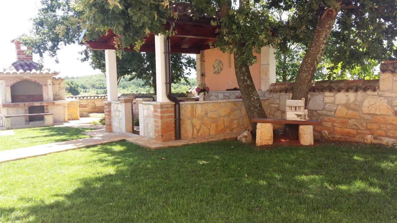 Porec Villa Luna With Pool מראה חיצוני תמונה